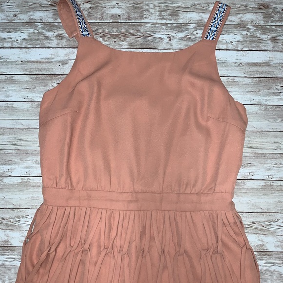 Esley Peach Maxi Dress - Picture 2 of 8